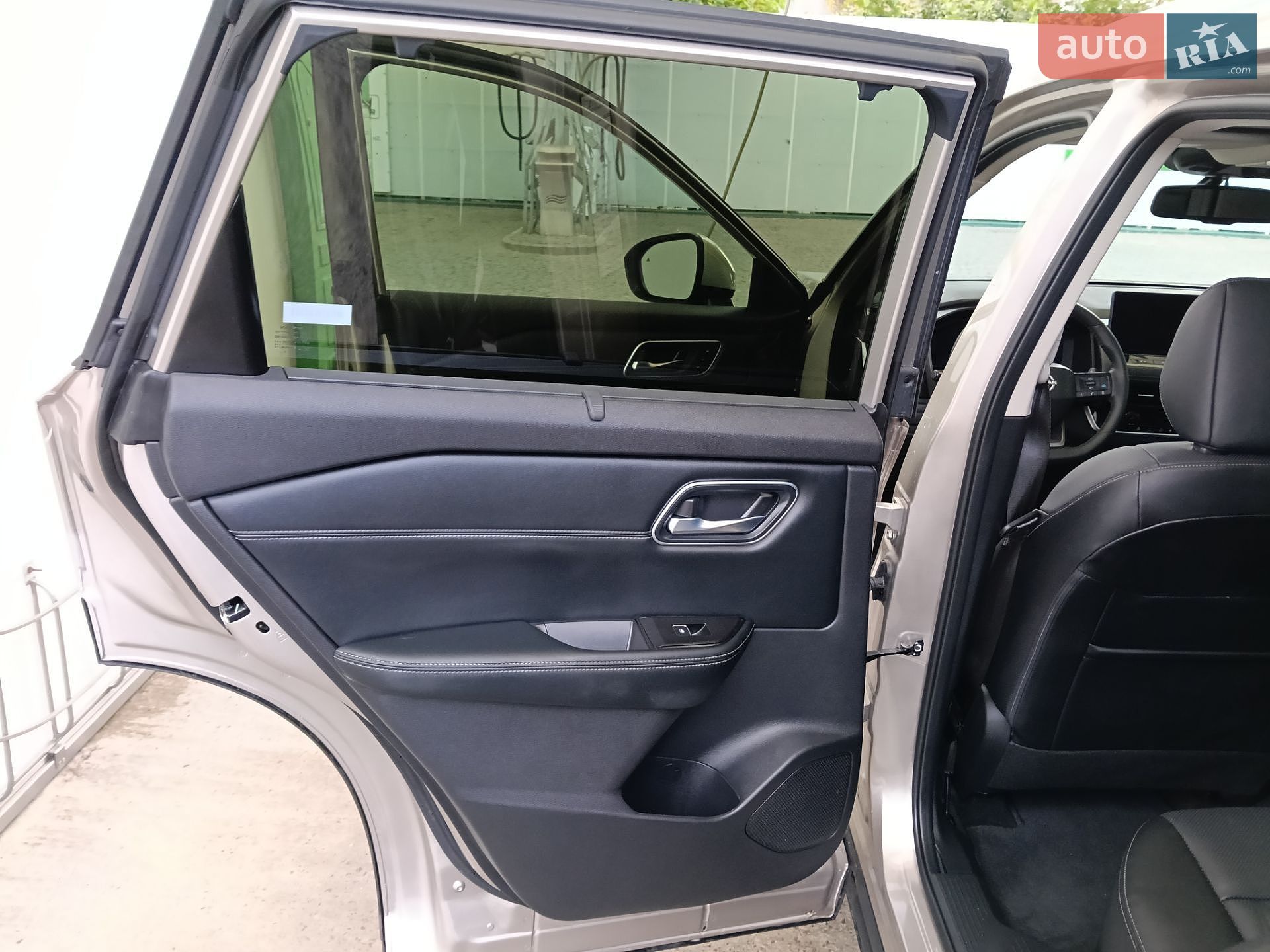 Nissan Rogue 2025 VIN JN8BT3DD0TW476558 фото оголошення 18 з 54