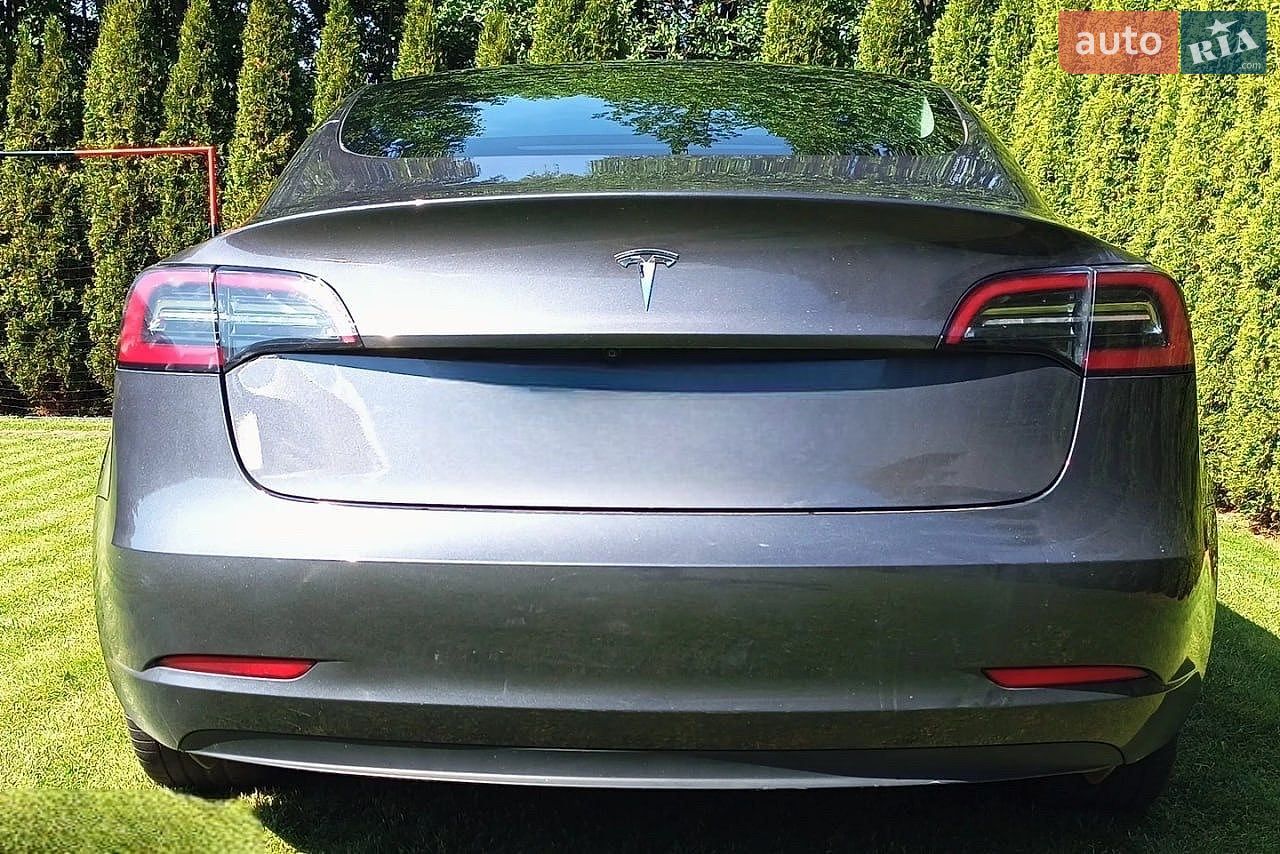 Tesla Model 3 2023 VIN 5YJ3E1EB2PF659207 фото оголошення 2 з 7