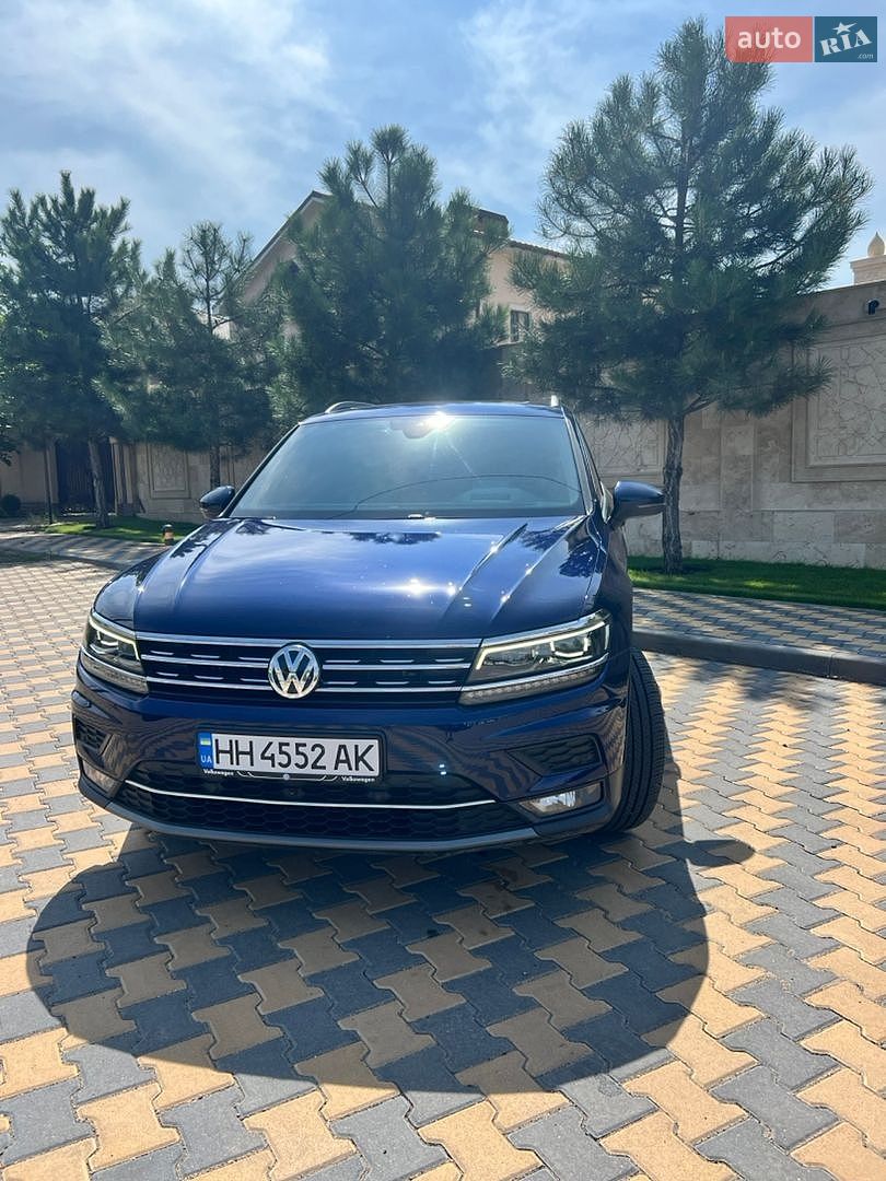 Volkswagen Tiguan 2019 VIN WVGZZZ5NZLW812902 фото оголошення 14 з 29