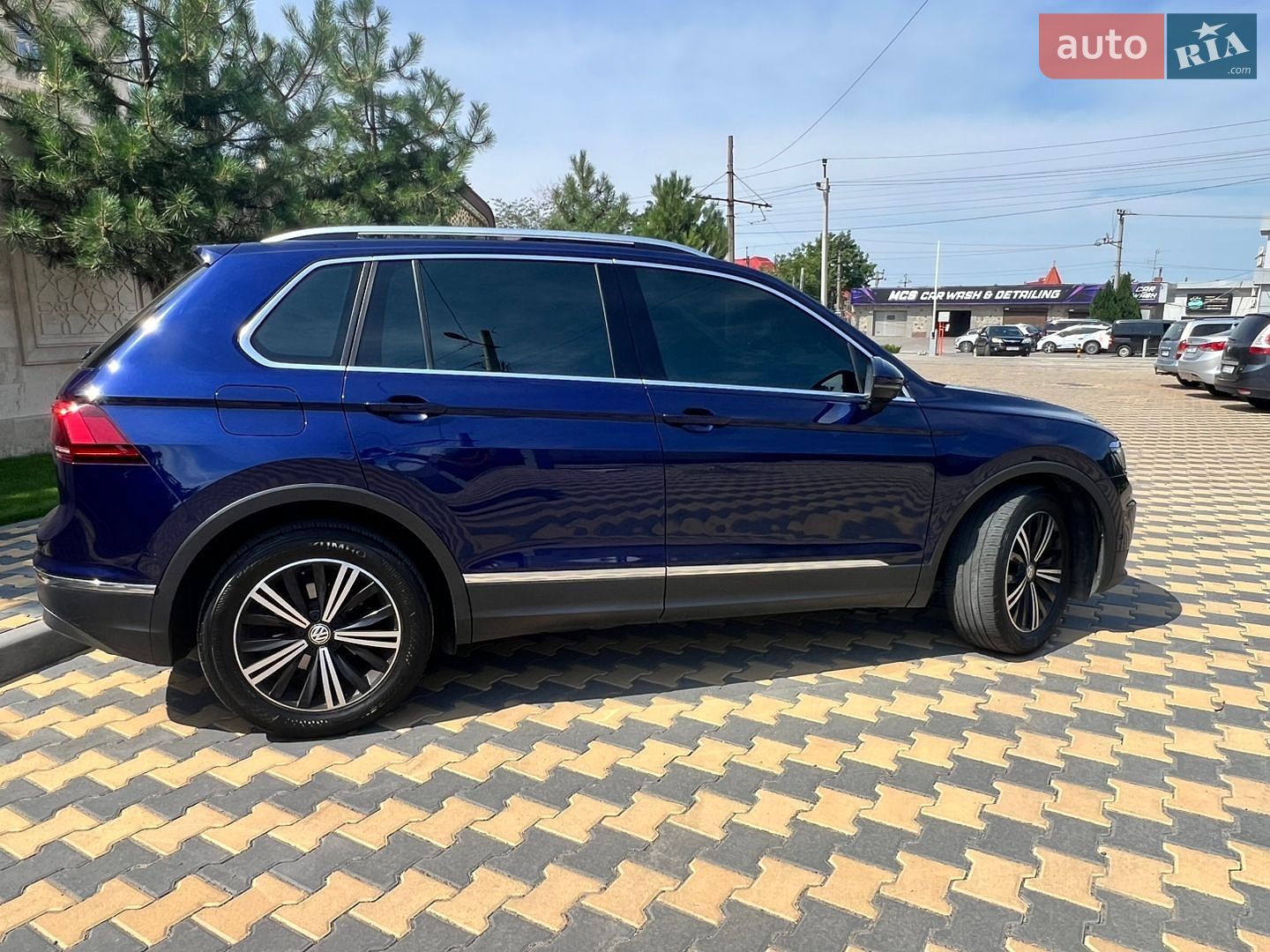 Volkswagen Tiguan 2019 VIN WVGZZZ5NZLW812902 фото оголошення 6 з 29
