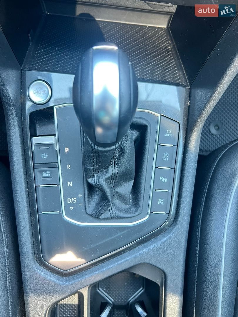 Volkswagen Tiguan 2019 VIN WVGZZZ5NZLW812902 фото оголошення 22 з 29