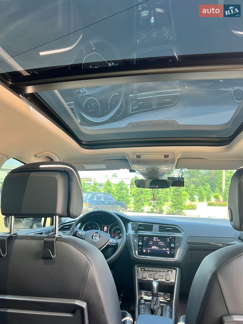 Volkswagen Tiguan 2019 VIN WVGZZZ5NZLW812902 фото оголошення 23 з 29