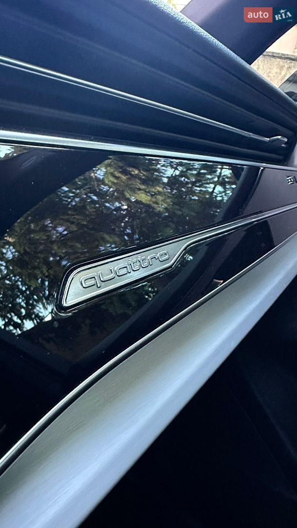 Audi Q7 2020 VIN WAUZZZ4M5MD014700 фото оголошення 63 з 97
