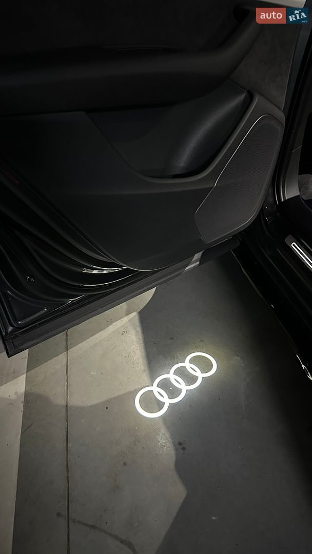 Audi Q7 2020 VIN WAUZZZ4M5MD014700 фото оголошення 86 з 97