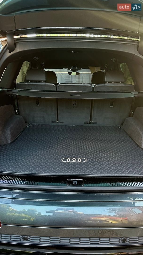Audi Q7 2020 VIN WAUZZZ4M5MD014700 фото оголошення 91 з 97