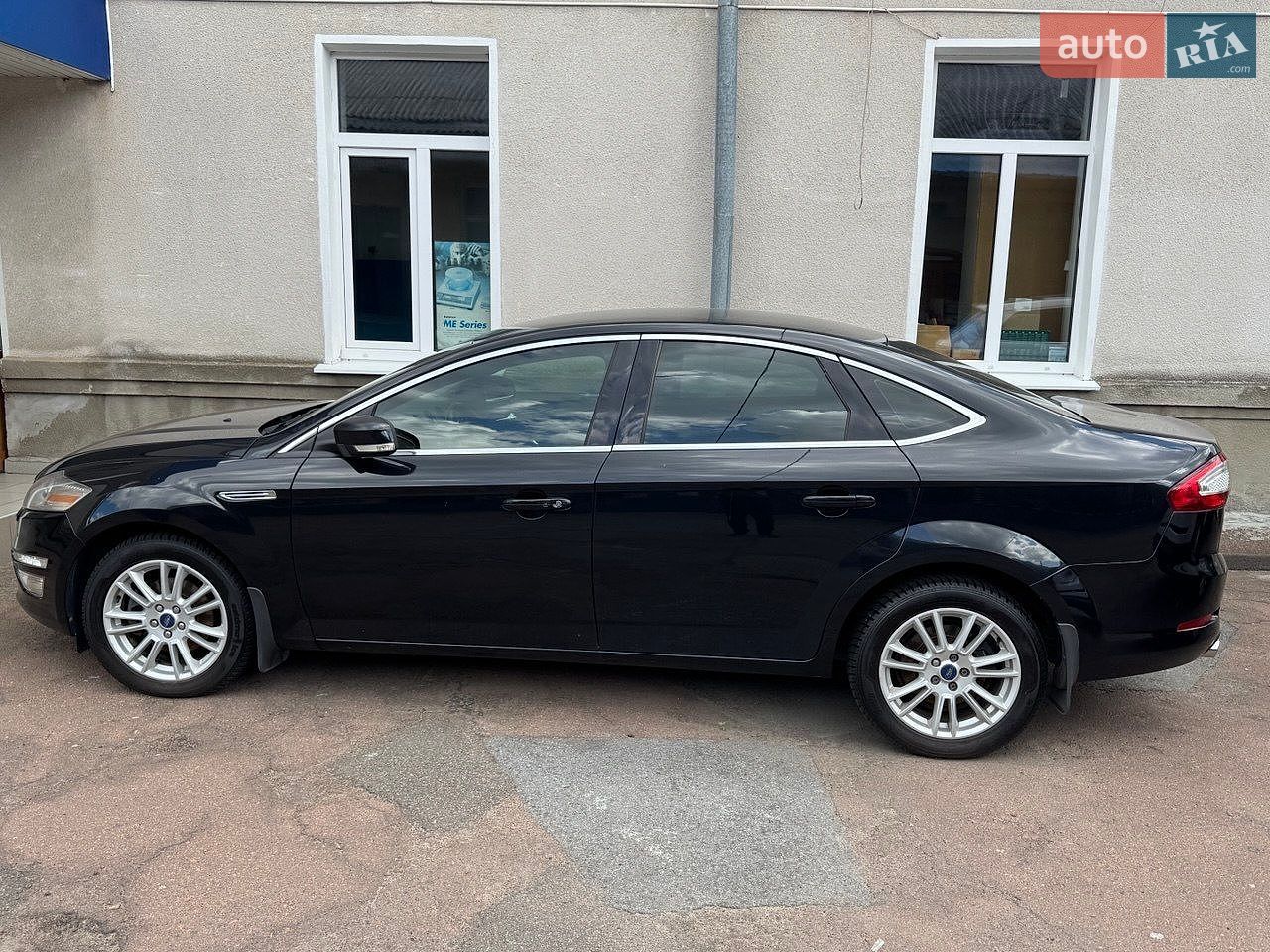 Ford Mondeo 2011 VIN WF0DXXGBBDBJ80791 фото оголошення 2 з 13