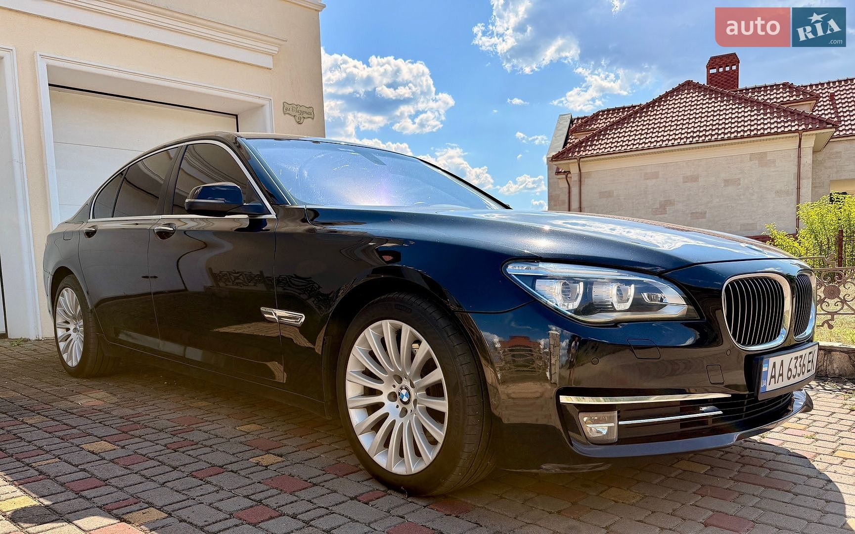 BMW 7 Series 2014 VIN WBAYC41060DZ77505 фото оголошення 10 з 12