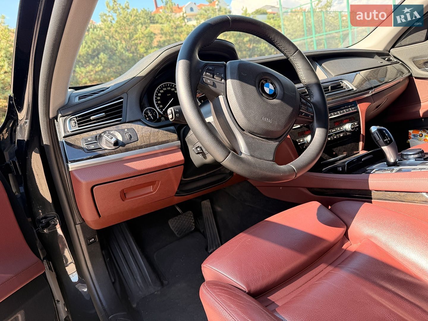 BMW 7 Series 2014 VIN WBAYC41060DZ77505 фото оголошення 12 з 12