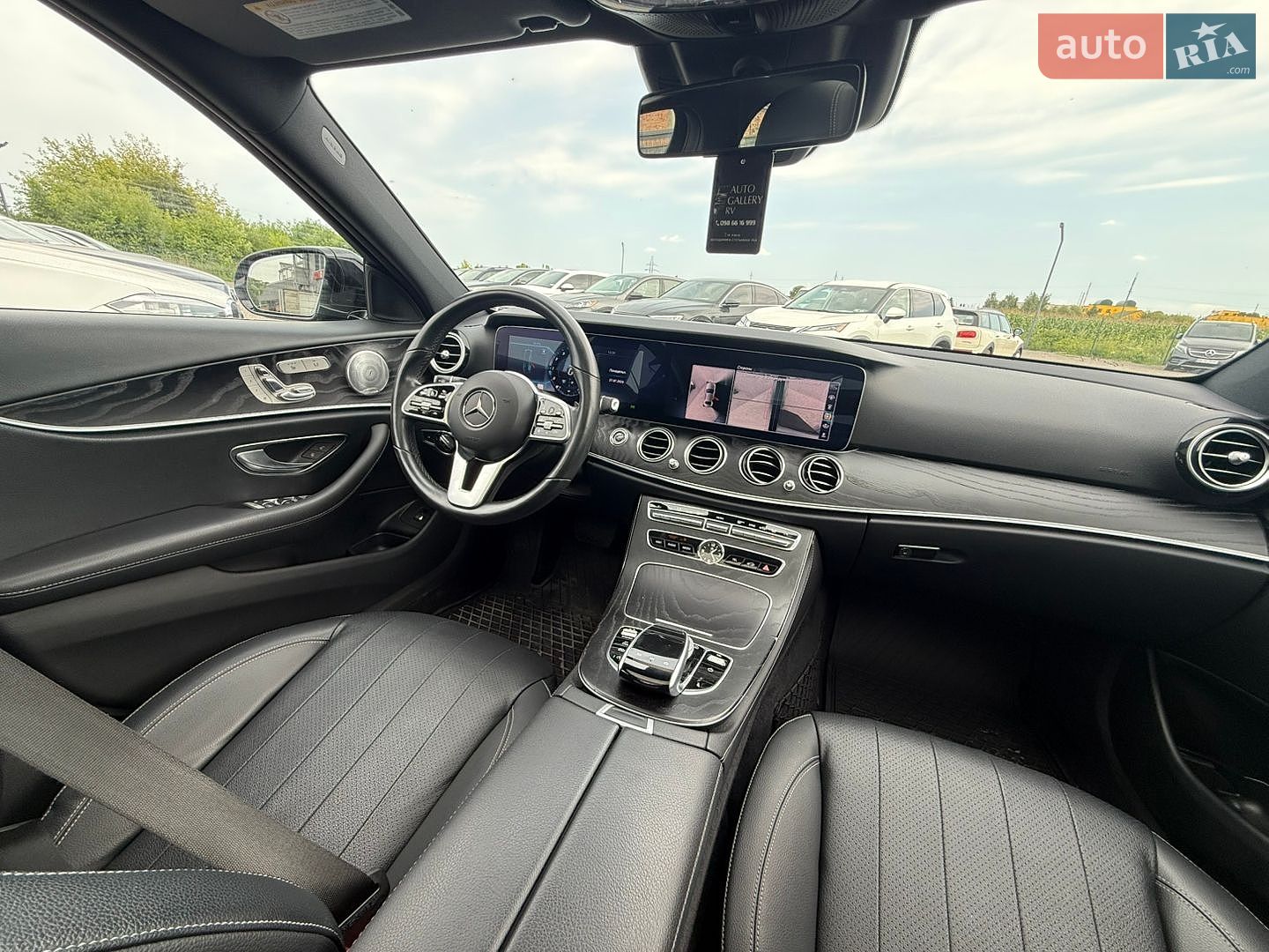 Mercedes-Benz E-Class 2019 VIN WDDZF8EB1LA752096 фото оголошення 29 з 37