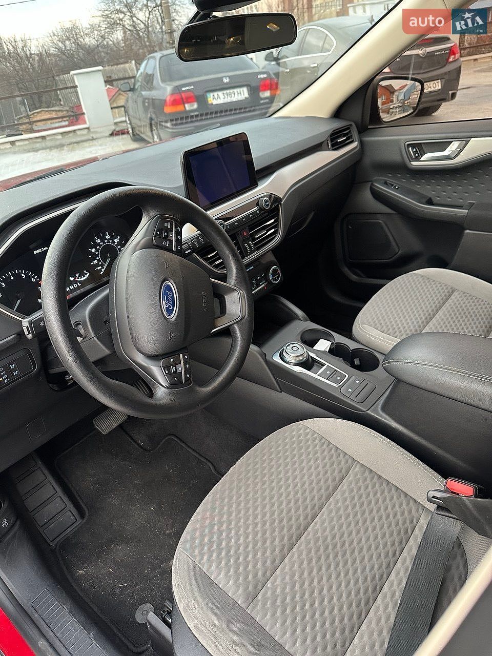Ford Escape 2019 VIN 1FMCU0G69LUA77468 фото оголошення 10 з 10