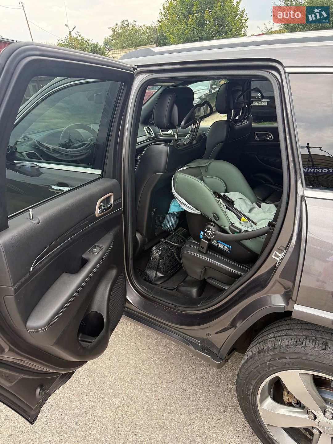 Jeep Grand Cherokee 2014 VIN 1C4RJFCM8EC434713 фото оголошення 5 з 32