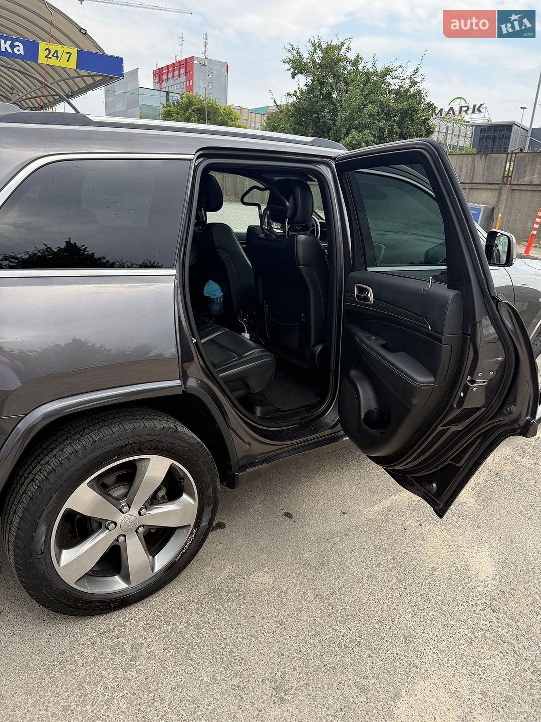 Jeep Grand Cherokee 2014 VIN 1C4RJFCM8EC434713 фото оголошення 8 з 32