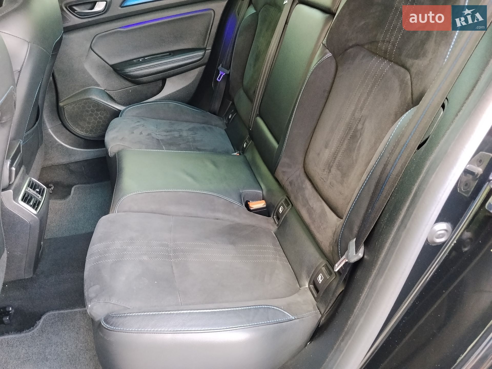 Renault Megane 2019 VIN VF1RFB00060582996 фото оголошення 24 з 62