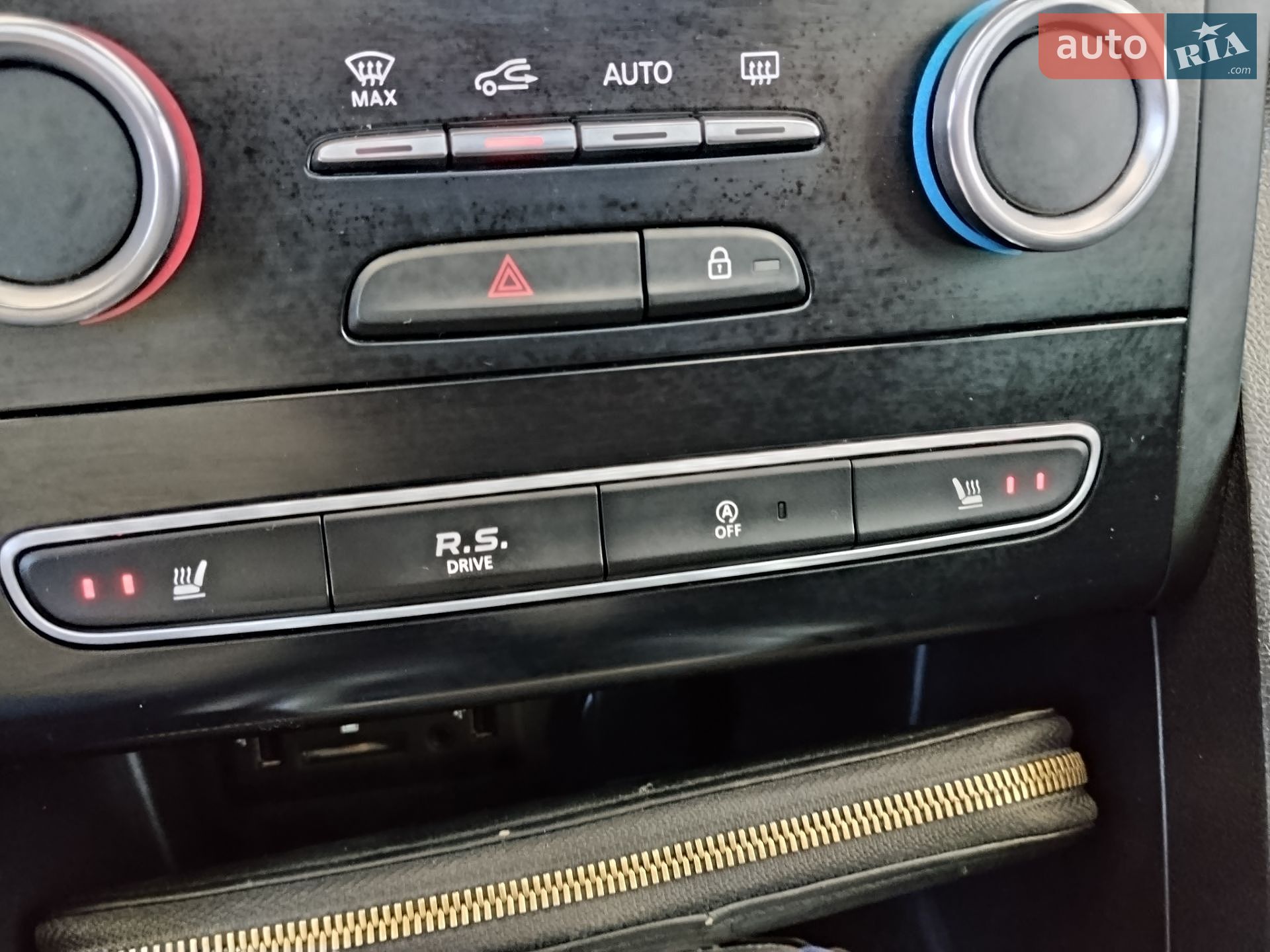 Renault Megane 2019 VIN VF1RFB00060582996 фото оголошення 55 з 62
