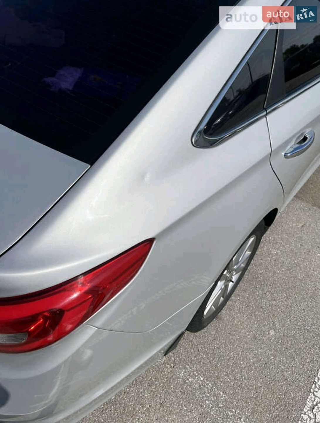 Hyundai Sonata 2015 VIN KMHE341DBFA134475 фото оголошення 2 з 10