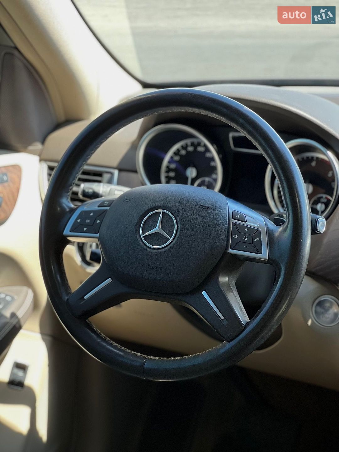 Mercedes-Benz M-Class 2014 VIN 4JGDA2EBXEA425680 фото оголошення 20 з 45