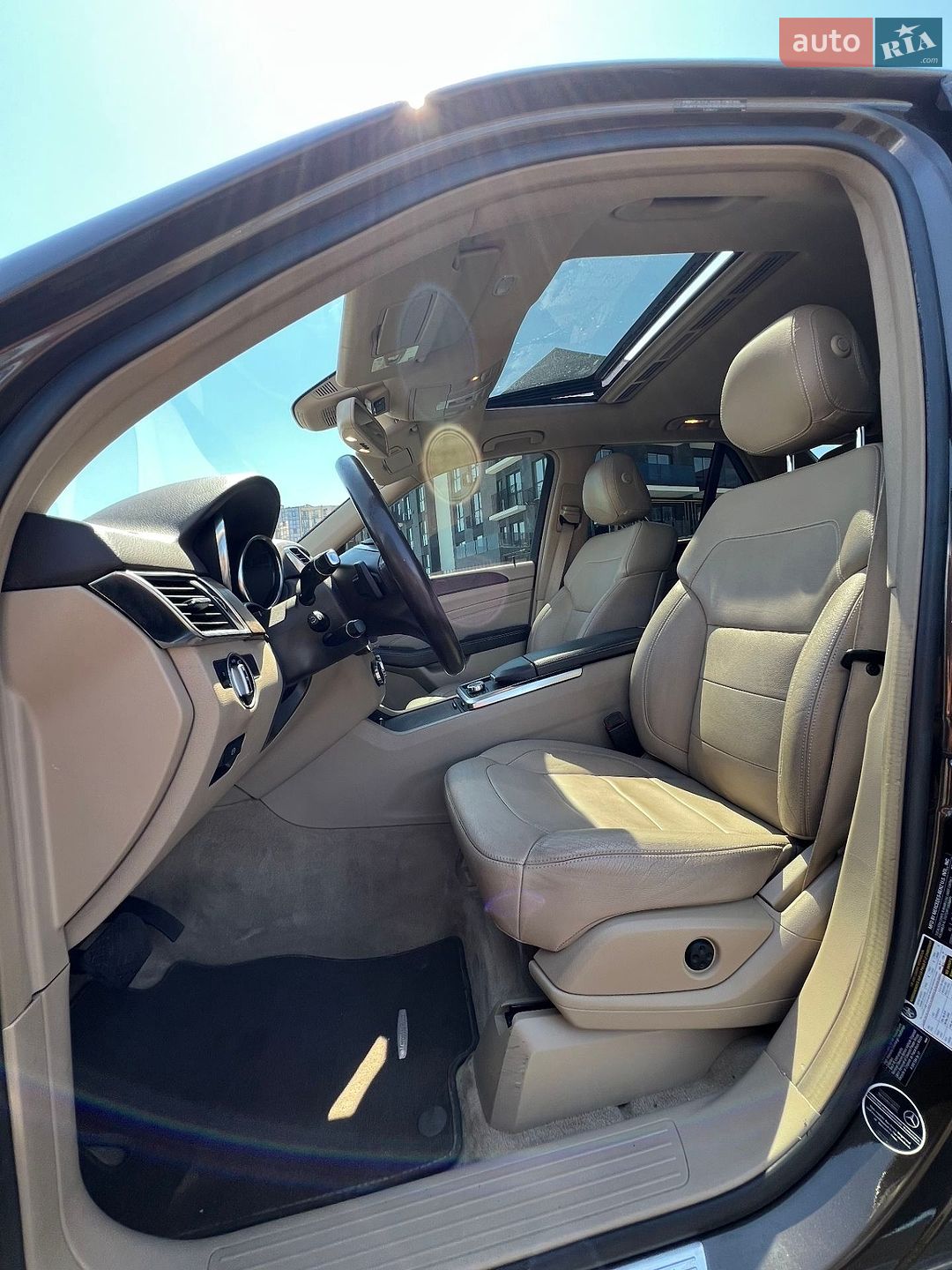 Mercedes-Benz M-Class 2014 VIN 4JGDA2EBXEA425680 фото оголошення 40 з 45