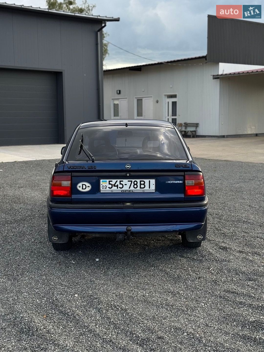 Opel Vectra 1993 VIN W0L000089P1024056 фото оголошення 4 з 10