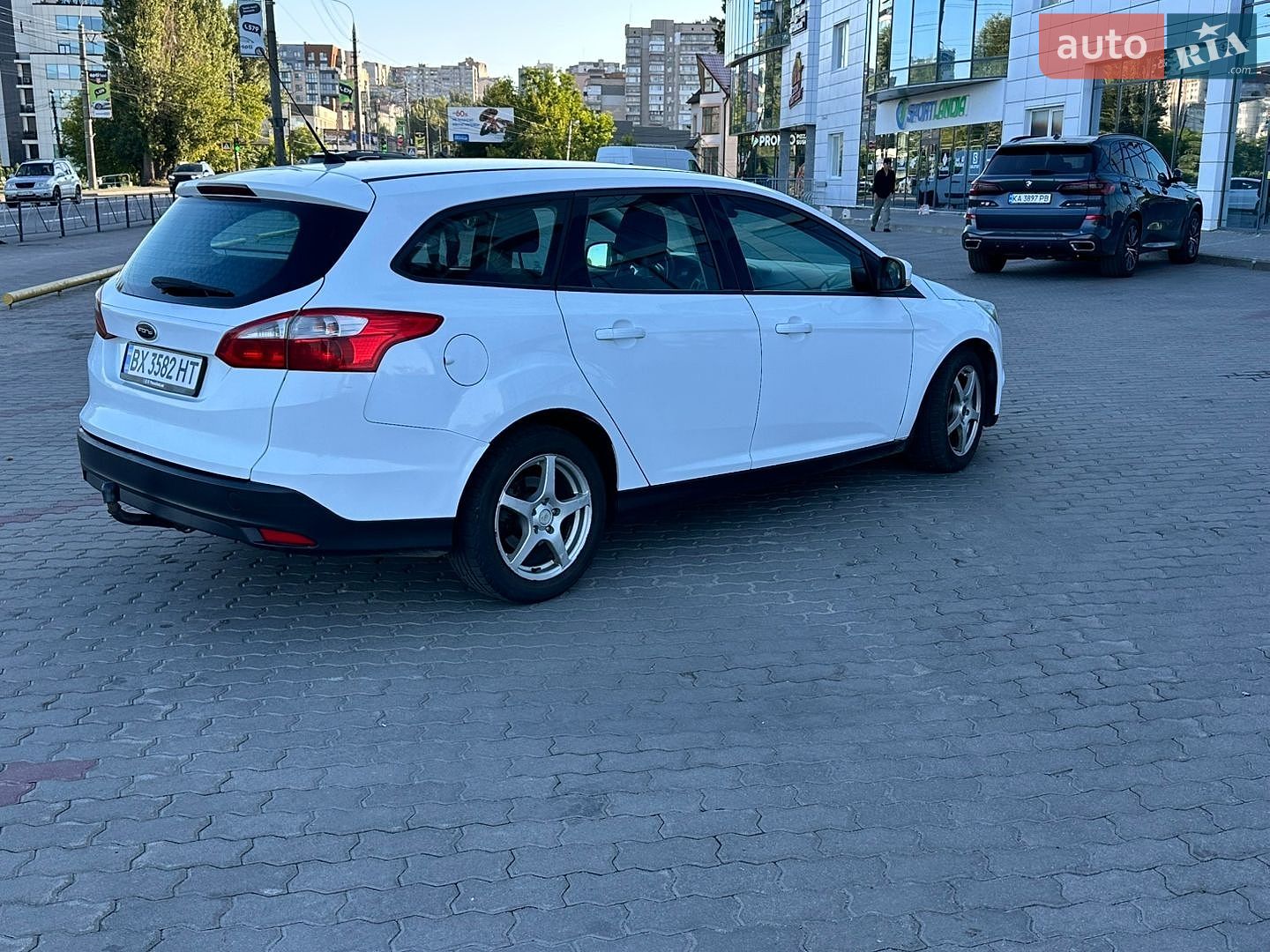 Ford Focus 2011 VIN WF0LXXGCBLBY39118 фото оголошення 17 з 41