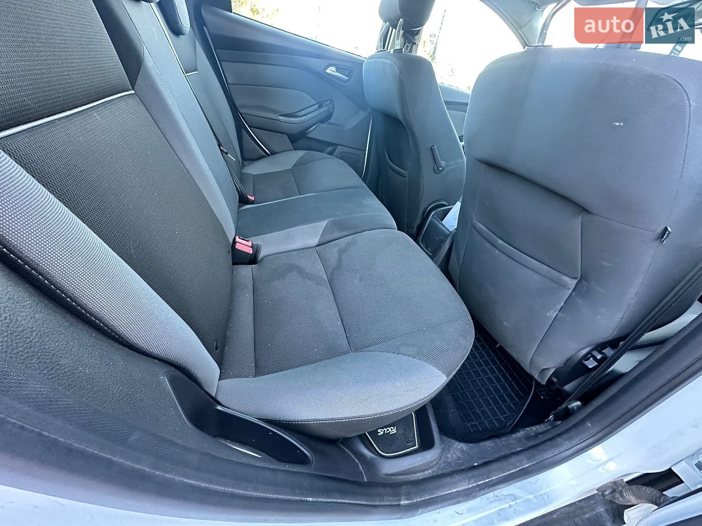 Ford Focus 2011 VIN WF0LXXGCBLBY39118 фото оголошення 28 з 41