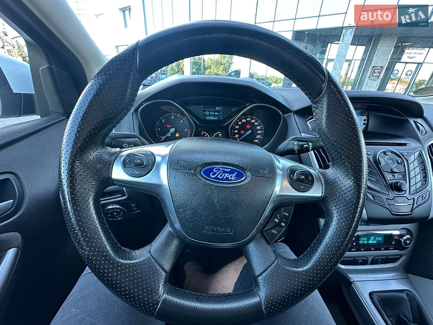 Ford Focus 2011 VIN WF0LXXGCBLBY39118 фото оголошення 40 з 41