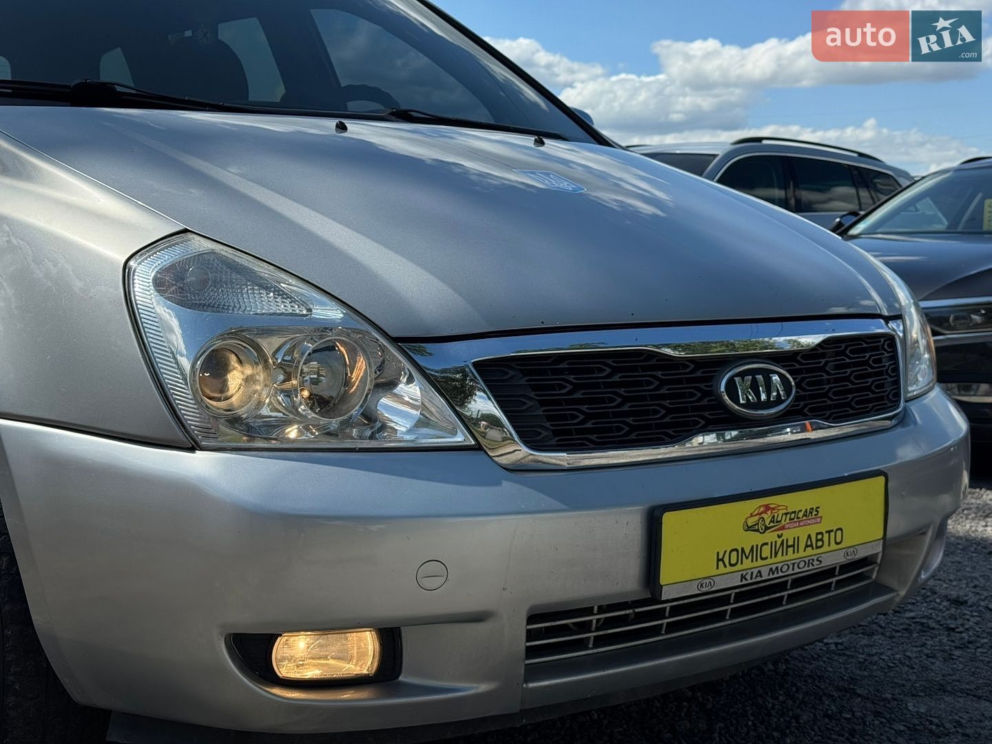 Kia Carnival 2011 VIN KNAMH816BB6414779 фото оголошення 9 з 55