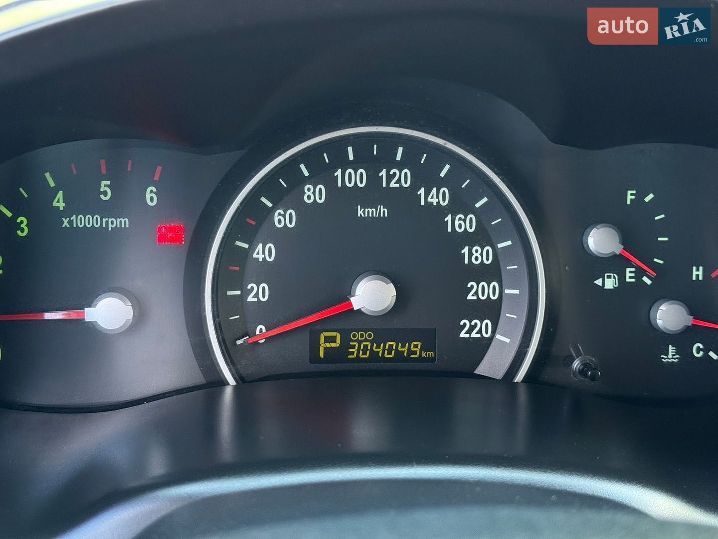 Kia Carnival 2011 VIN KNAMH816BB6414779 фото оголошення 18 з 55