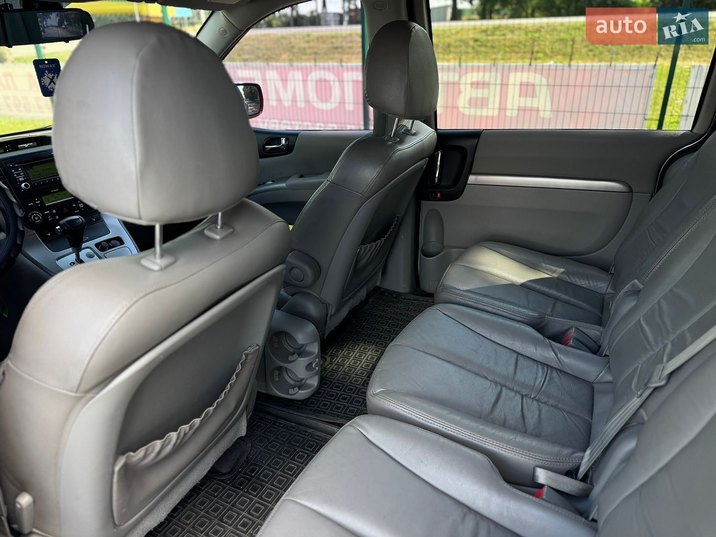 Kia Carnival 2011 VIN KNAMH816BB6414779 фото оголошення 30 з 55