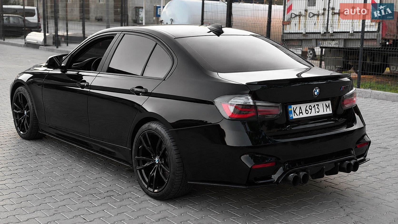 BMW 3 Series 2016 VIN WBA8A9C57GK619430 фото оголошення 3 з 16