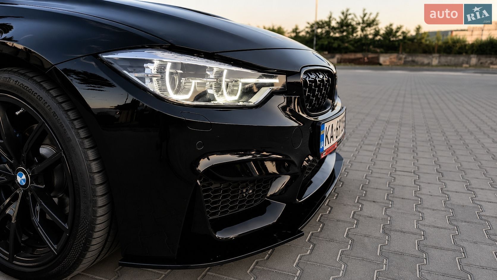 BMW 3 Series 2016 VIN WBA8A9C57GK619430 фото оголошення 8 з 16