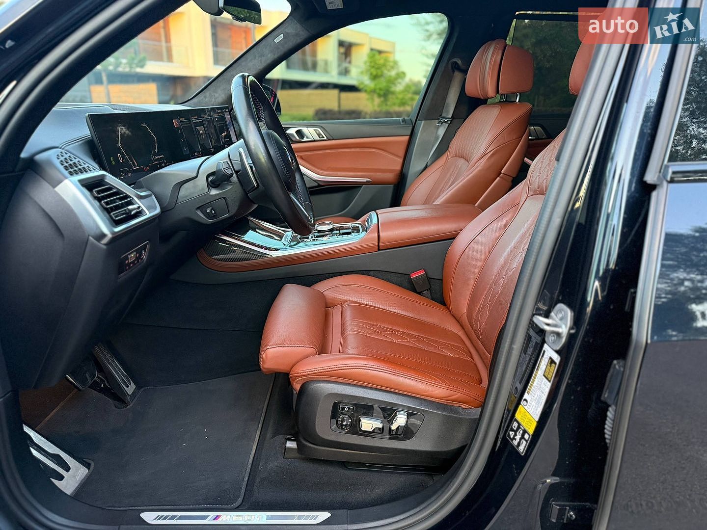 BMW X7 2022 VIN 5UX33EM02P9N87608 фото оголошення 19 з 57