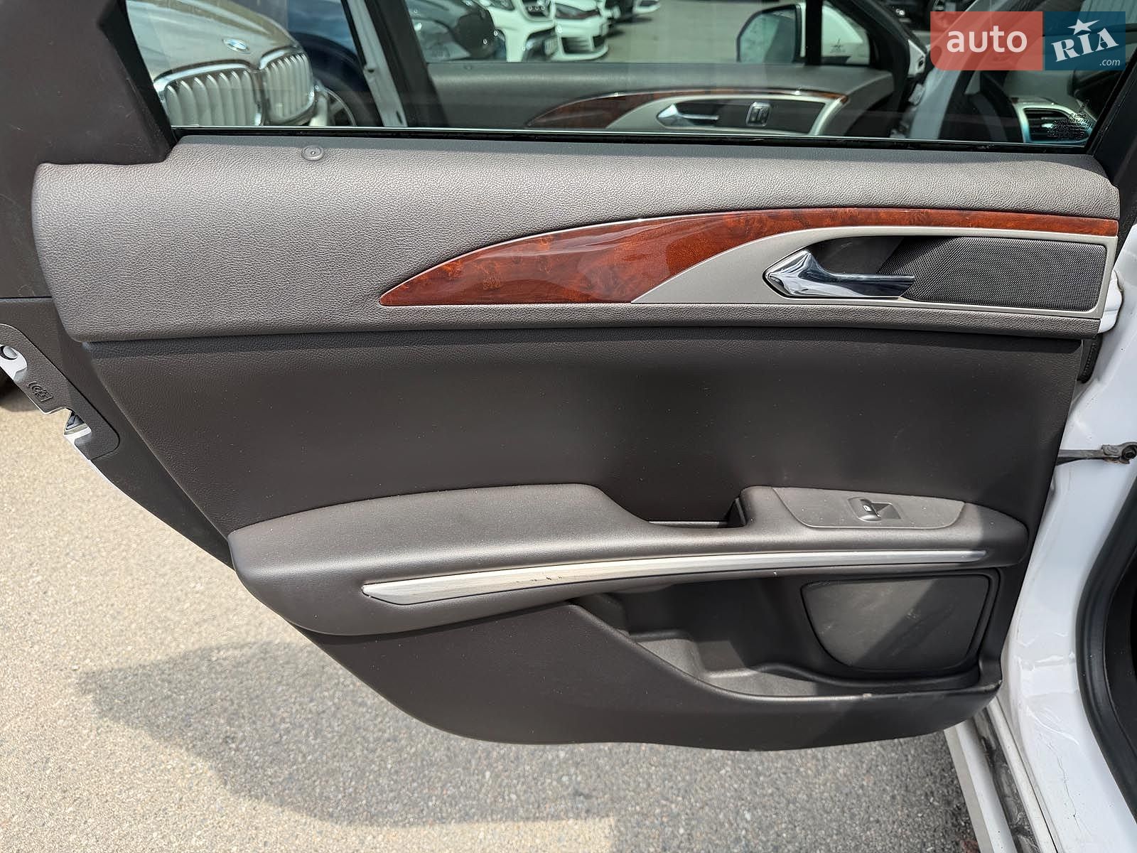 Lincoln MKZ 2014 VIN 3LN6L2LU6ER828519 фото оголошення 16 з 24