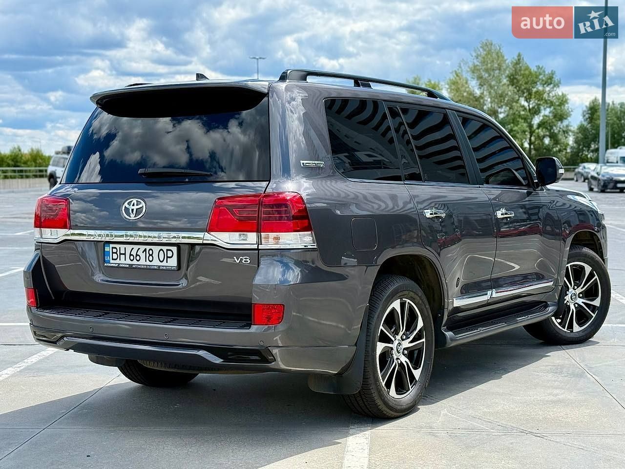 Toyota Land Cruiser 2017 VIN JTMCV02J204223850 фото оголошення 10 з 28