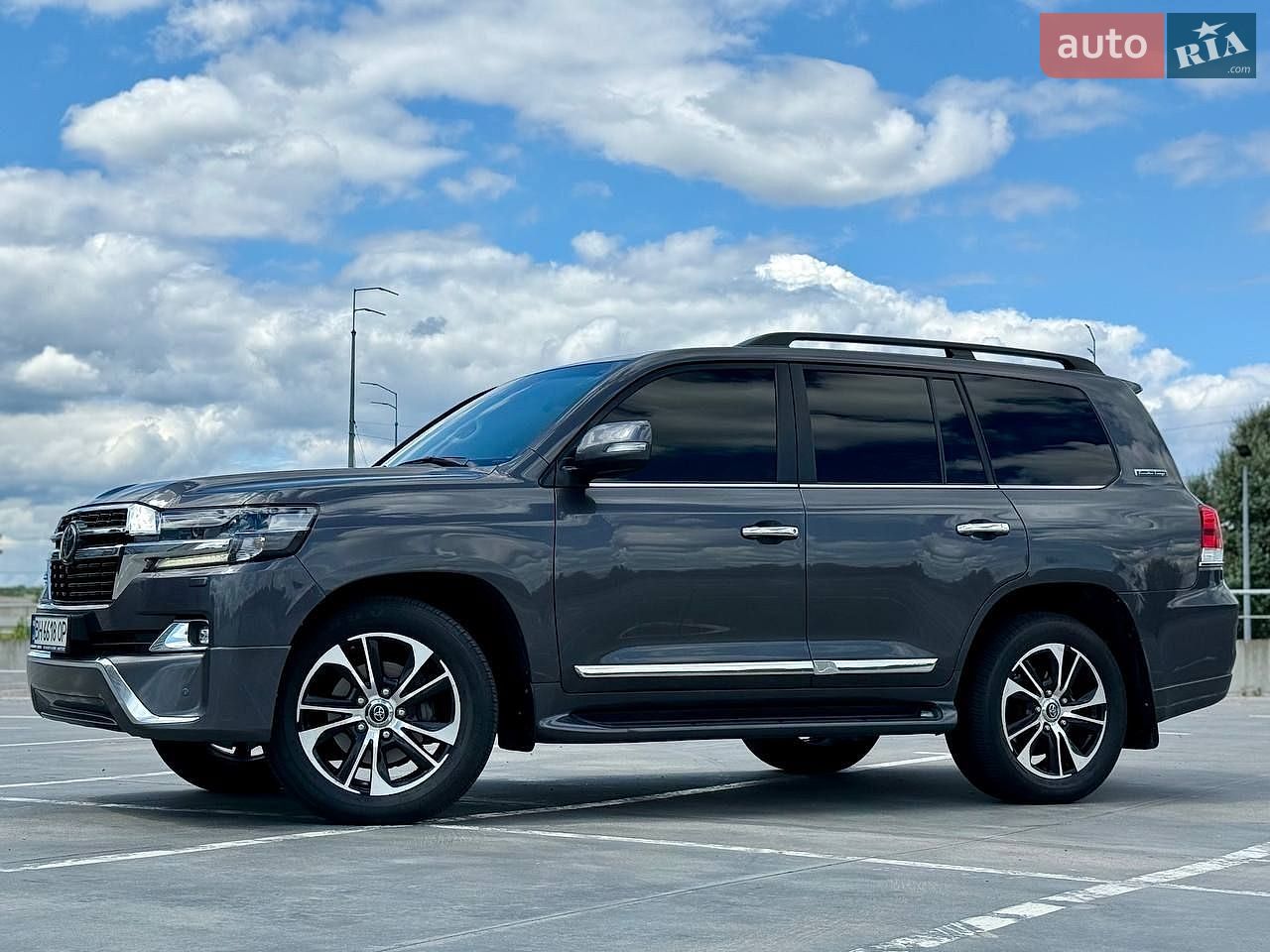 Toyota Land Cruiser 2017 VIN JTMCV02J204223850 фото оголошення 25 з 28