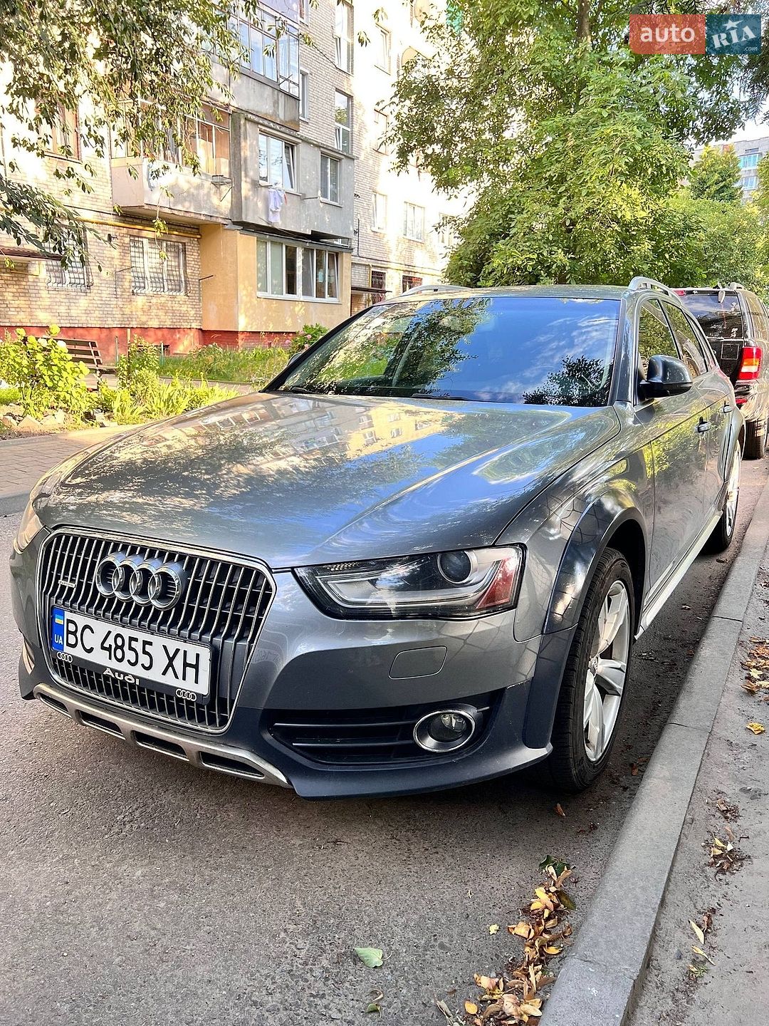 Audi A4 Allroad 2013 VIN WA1UFAFL9EA084063 фото оголошення 4 з 27