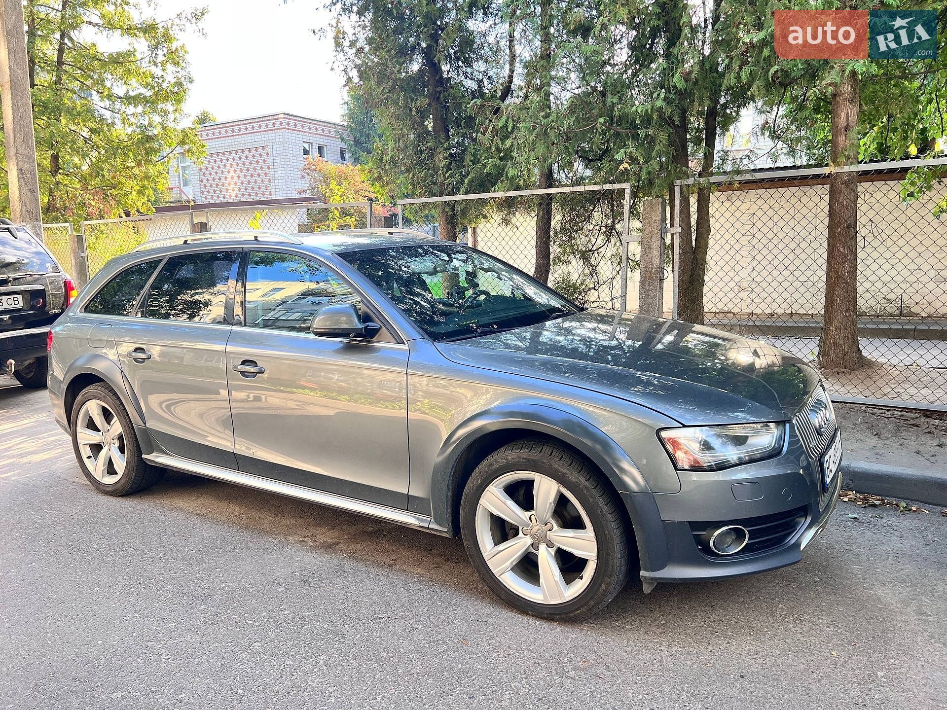 Audi A4 Allroad 2013 VIN WA1UFAFL9EA084063 фото оголошення 5 з 27