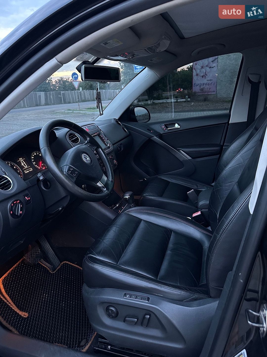 Volkswagen Tiguan 2009 VIN WVGAV7AX2AW504246 фото оголошення 11 з 19
