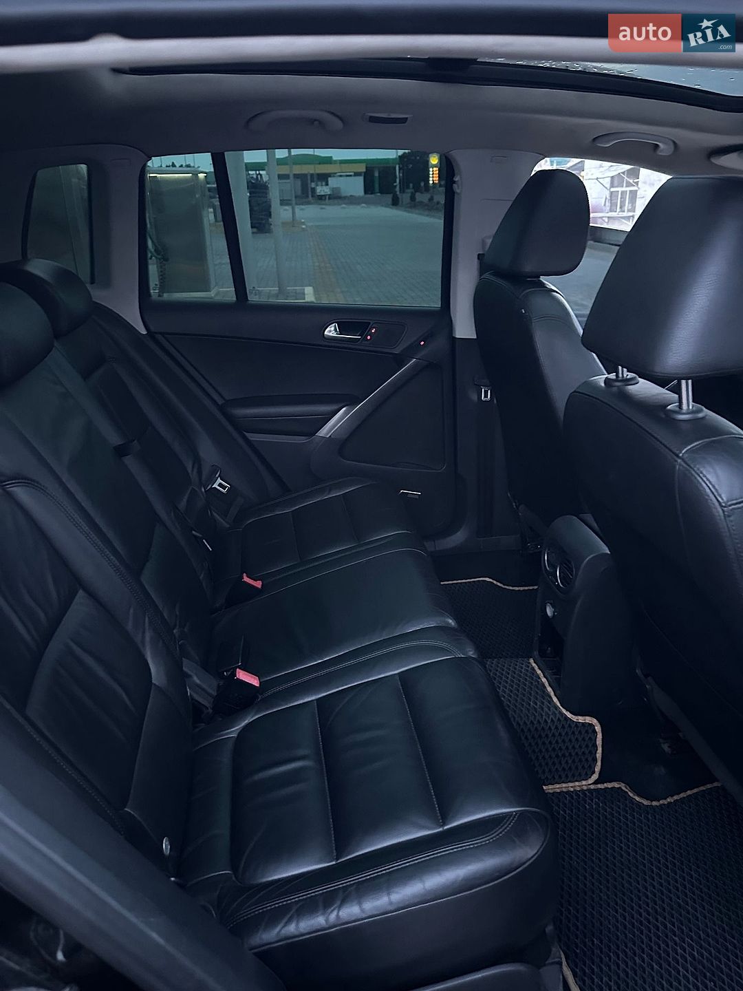 Volkswagen Tiguan 2009 VIN WVGAV7AX2AW504246 фото оголошення 15 з 19