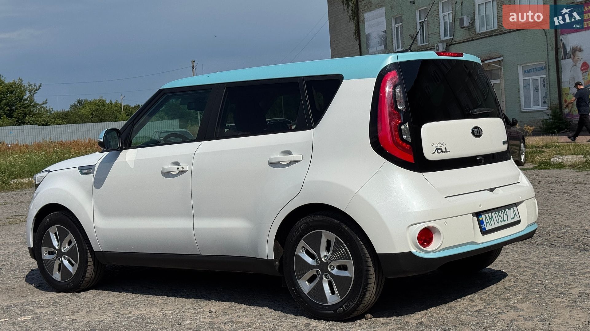 Kia Soul 2018 VIN KNAJX81EFJ7032836 фото оголошення 22 з 57
