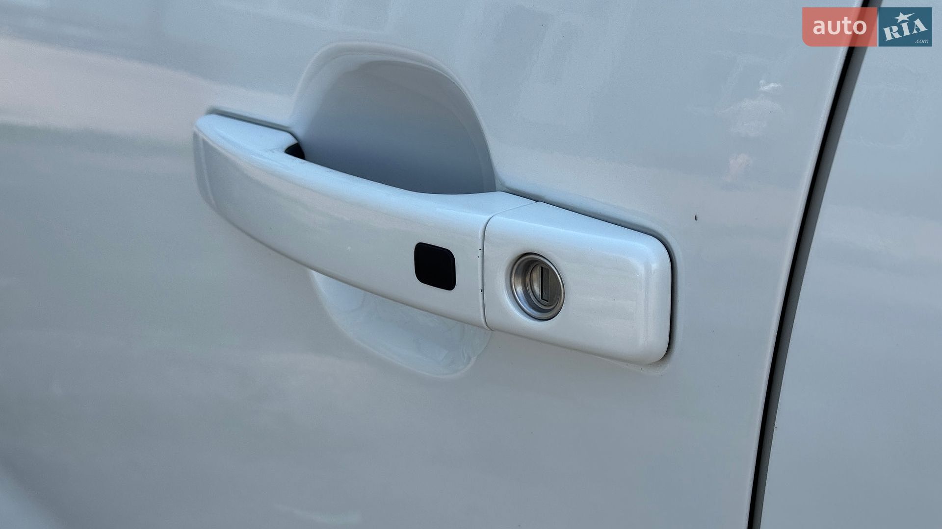 Kia Soul 2018 VIN KNAJX81EFJ7032836 фото оголошення 35 з 57