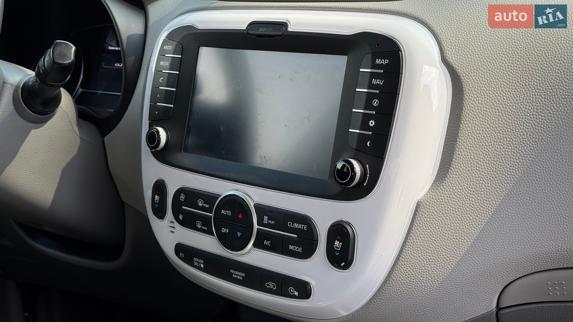 Kia Soul 2018 VIN KNAJX81EFJ7032836 фото оголошення 36 з 57
