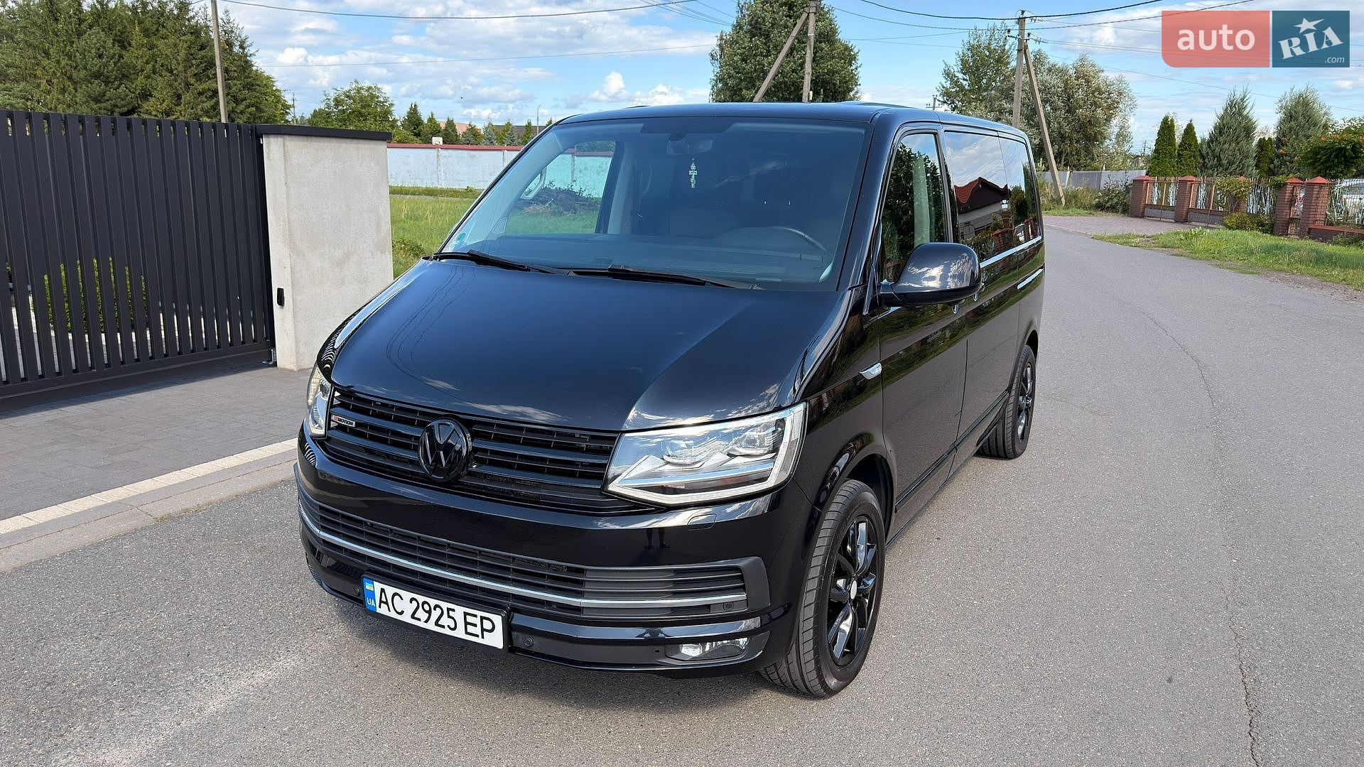 Volkswagen Multivan 2016 VIN WV2ZZZ7HZHH027650 фото оголошення 6 з 36