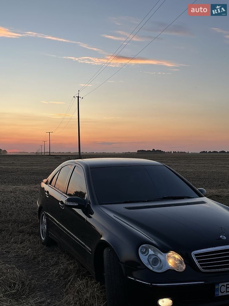 Mercedes-Benz C-Class 2003 VIN WDB2030161A555665 фото оголошення 2 з 16