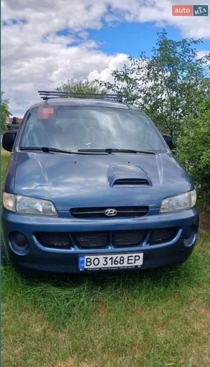 Hyundai H-1 2000 VIN KMJWVH7HPYU216247 фото оголошення 2 з 6