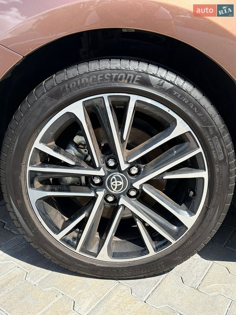 Toyota Camry 2025 VIN JTNAHACK003027807 фото оголошення 12 з 33