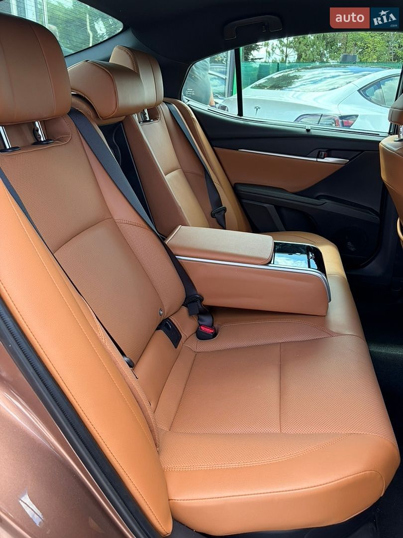 Toyota Camry 2025 VIN JTNAHACK003027807 фото оголошення 27 з 33