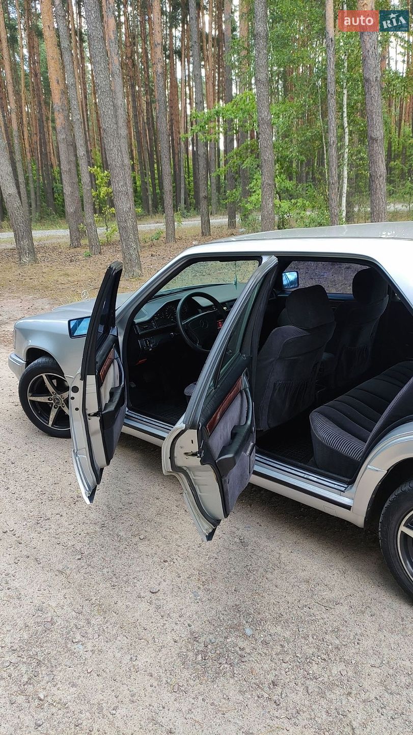 Mercedes-Benz E-Class 1992 VIN WDB1240261B725056 фото оголошення 26 з 57