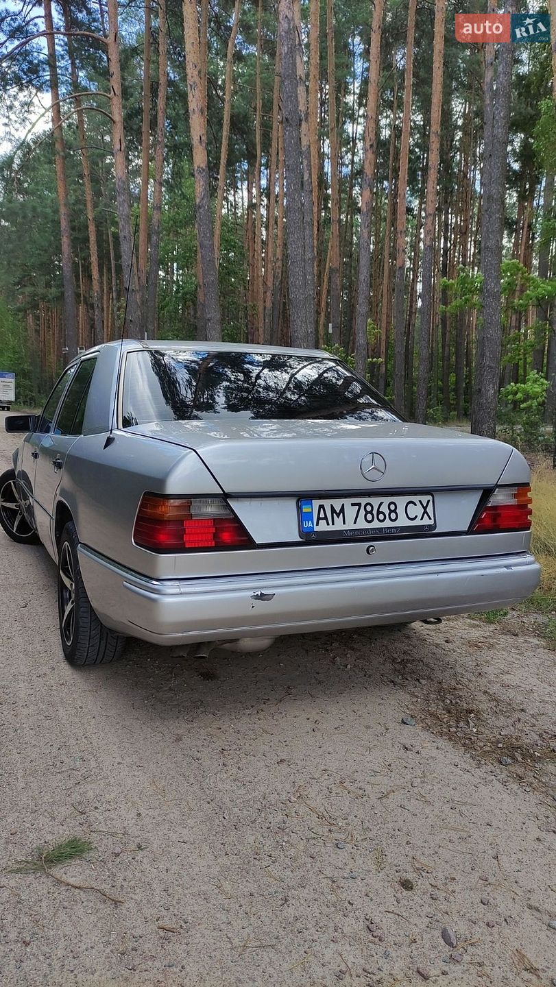 Mercedes-Benz E-Class 1992 VIN WDB1240261B725056 фото оголошення 33 з 57