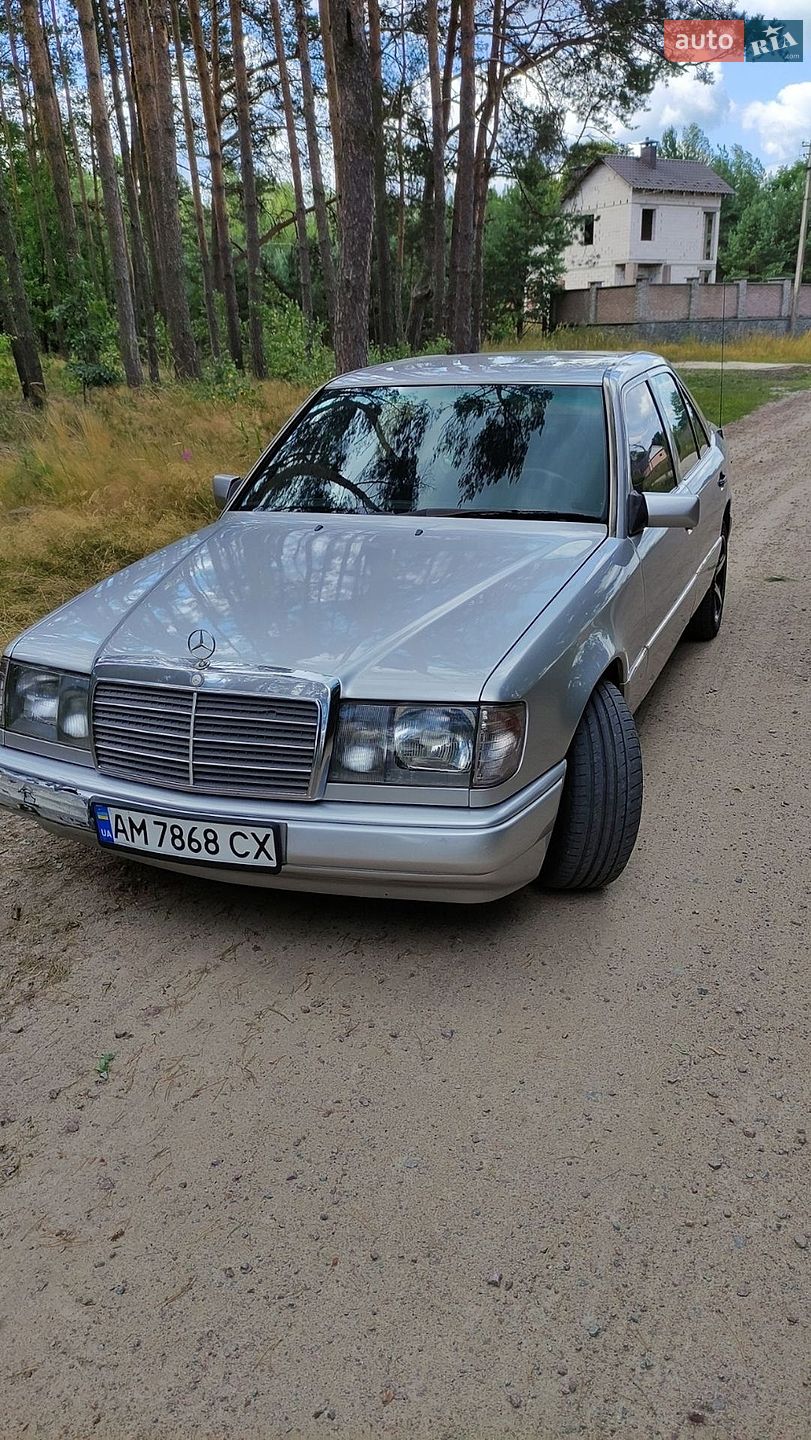 Mercedes-Benz E-Class 1992 VIN WDB1240261B725056 фото оголошення 32 з 57