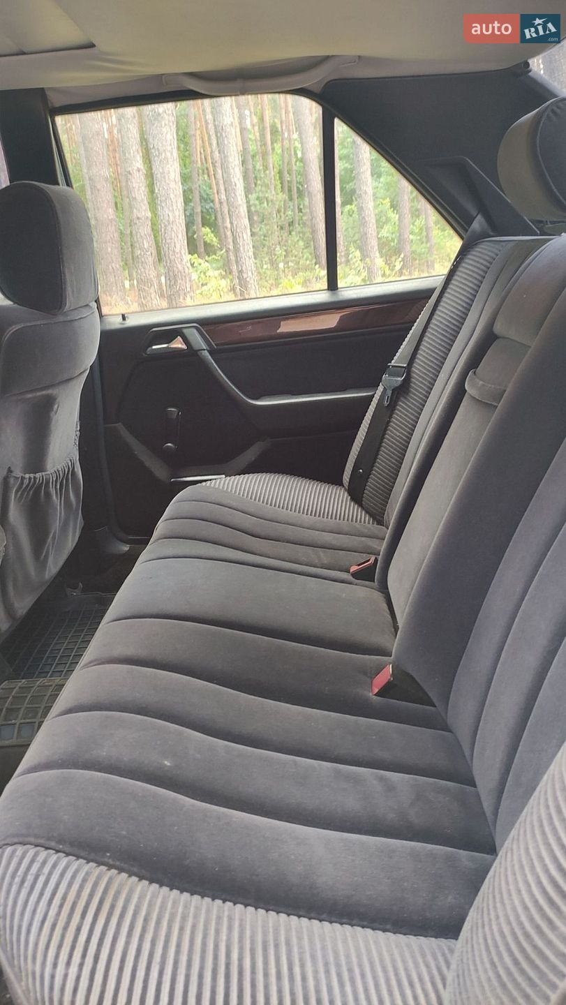 Mercedes-Benz E-Class 1992 VIN WDB1240261B725056 фото оголошення 50 з 57